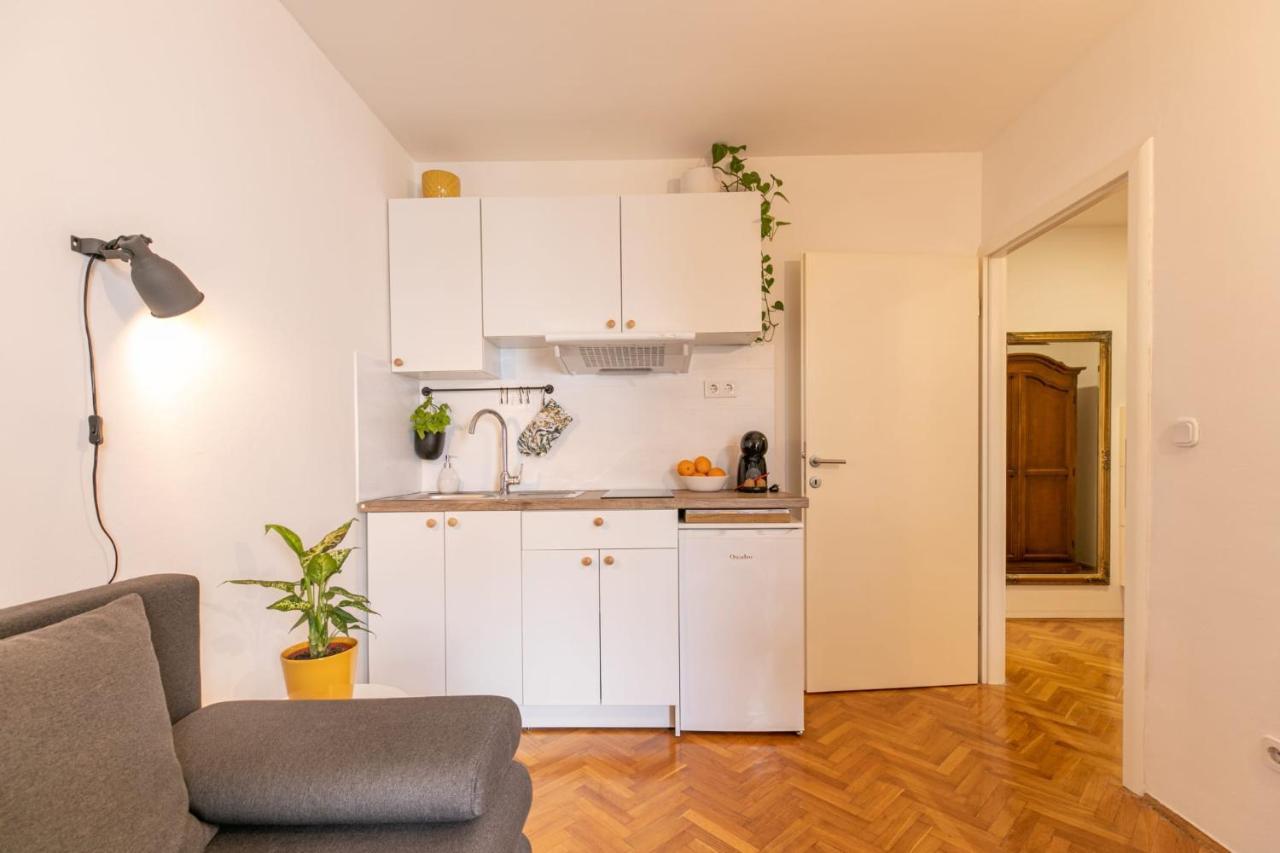 Pula City Accomodation Eksteriør billede